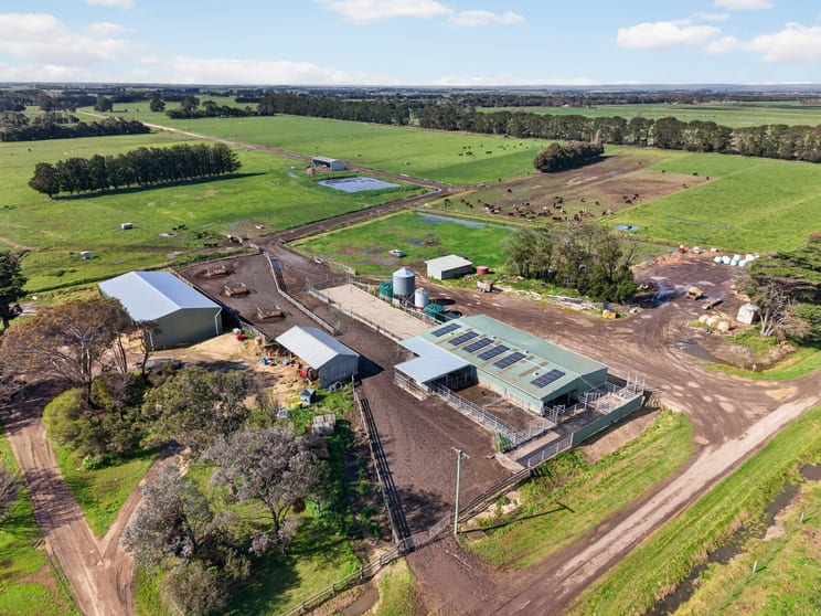 Click to view all images 40 Tudors Lane Denison VIC 3858 - Image 1