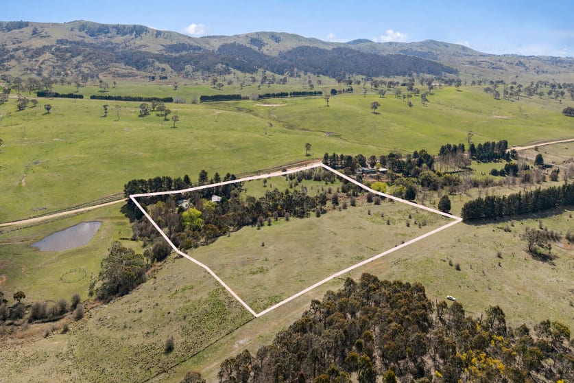Click to view all images 453 Woolcara Lane Primrose Valley NSW 2621 - Image 1