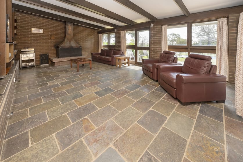 Click to view all images 5213 Murray Valley Highway Castle Donnington VIC 3585 - Image 3