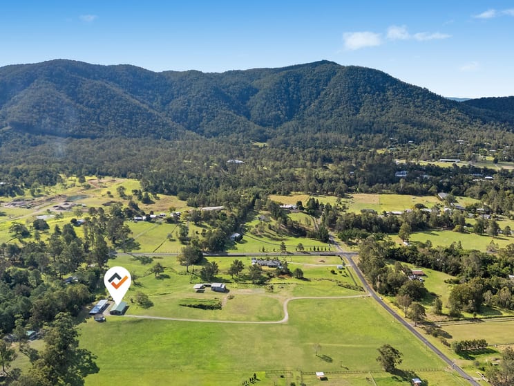 Click to view all images 14 Ryder Road Highvale QLD 4520 - Image 2