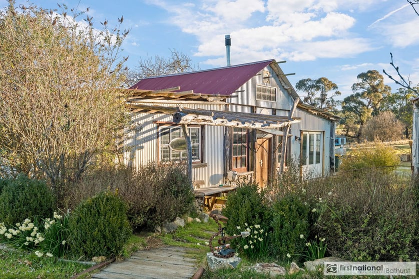 Click to view all images 887 Dark Corner Road Dark Corner NSW 2795 - Image 3