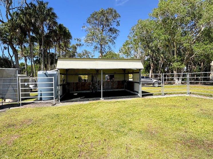 Click to view all images 91710 Bruce Highway Alligator Creek QLD 4740 - Image 3
