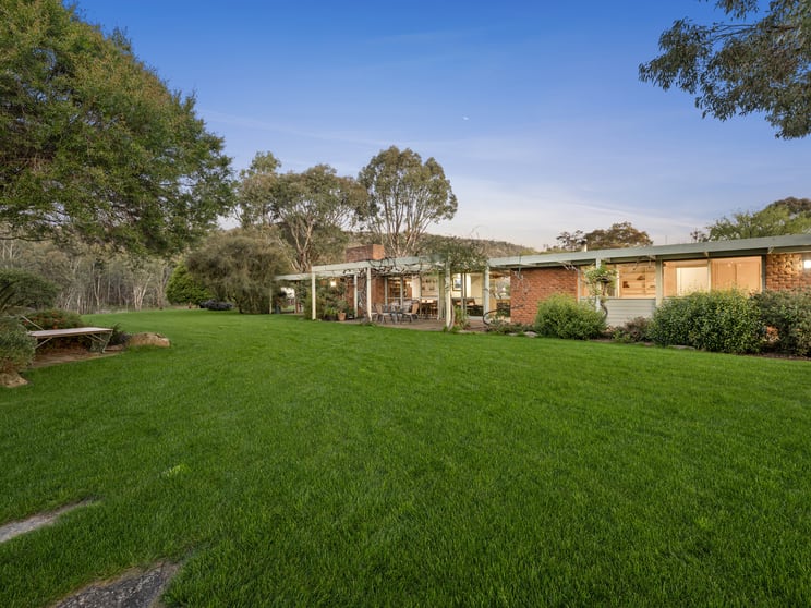 Click to view all images 163 Forlonge Memorial Road Euroa VIC 3666 - Image 3