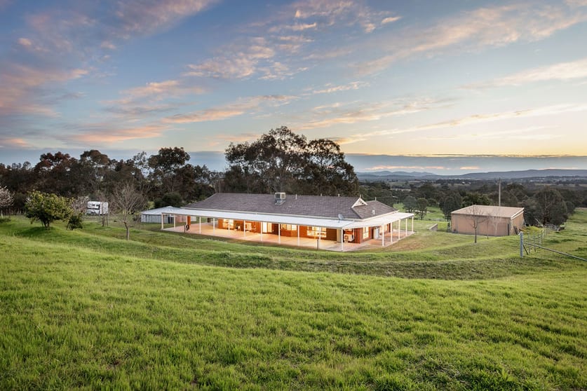 Click to view all images 311 Knoble Road Wirlinga NSW 2640 - Image 2