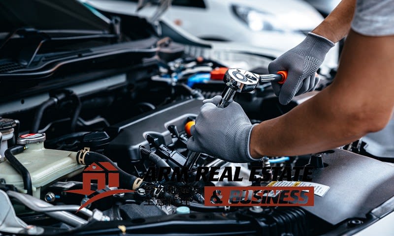 Click to view all images Accessories & Parts business for sale in Wantirna - Image 1