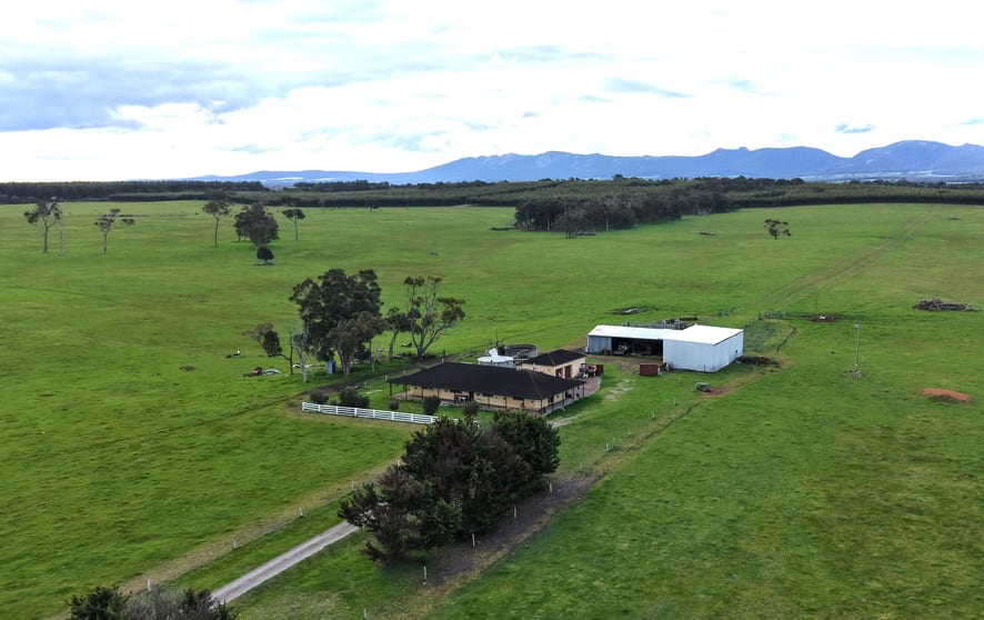 Click to view all images 2003 Settlement Road Napier WA 6330 - Image 3