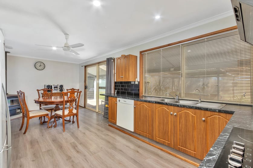 Click to view all images 854 Tank Road Barabba SA 5460 - Image 3