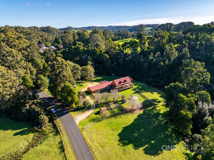 Click to view all images 270 Lapoinya Road Lapoinya TAS 7325 - Image 1