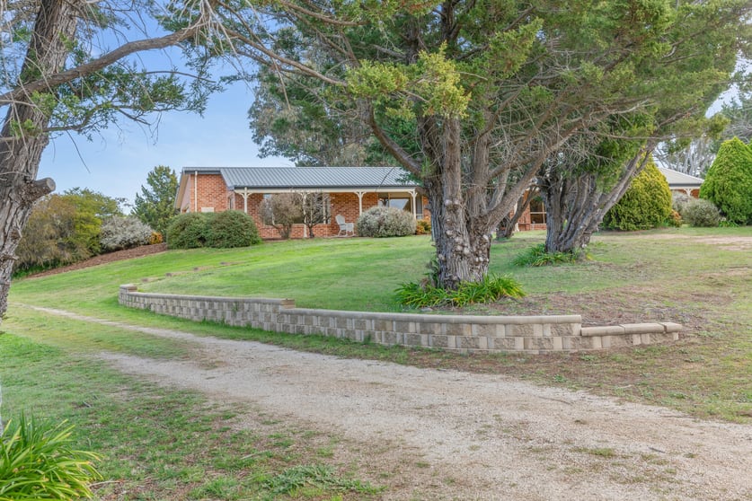 136 Sutherland Drive Georges Plains NSW 2795 - Image 3