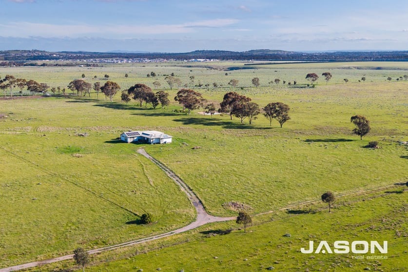 Click to view all images 795 Wildwood Road Wildwood VIC 3429 - Image 3