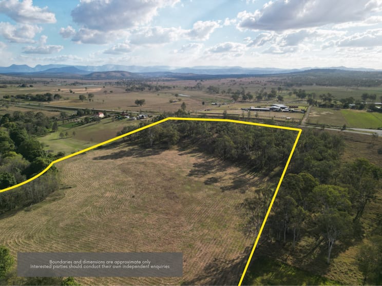 Click to view all images 4987 Cunningham Highway Warrill View QLD 4307 - Image 1