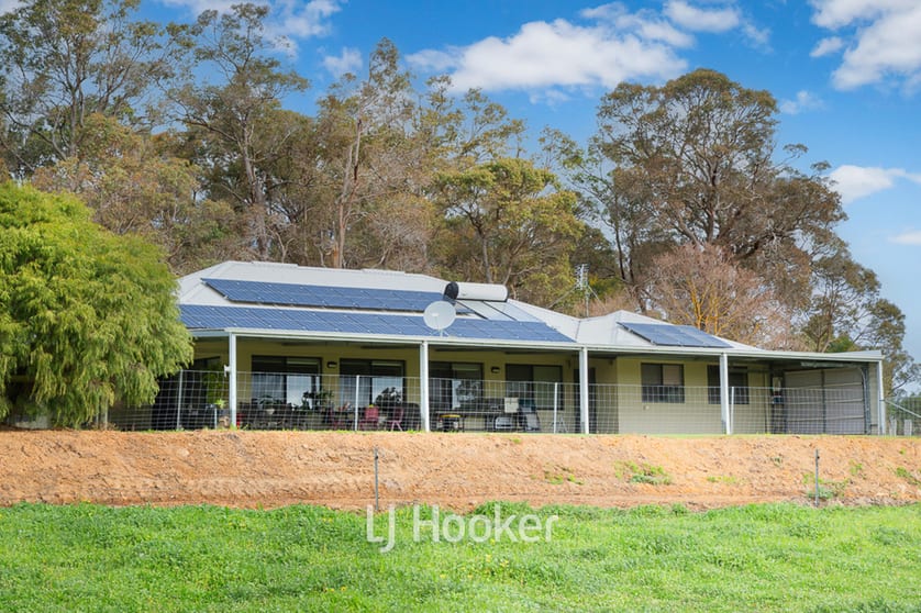 498 Carbunup Road South Treeton WA 6284 - Image 2