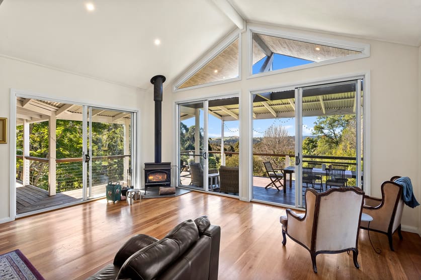 Click to view all images 150 Wyalla Road Jamberoo NSW 2533 - Image 3
