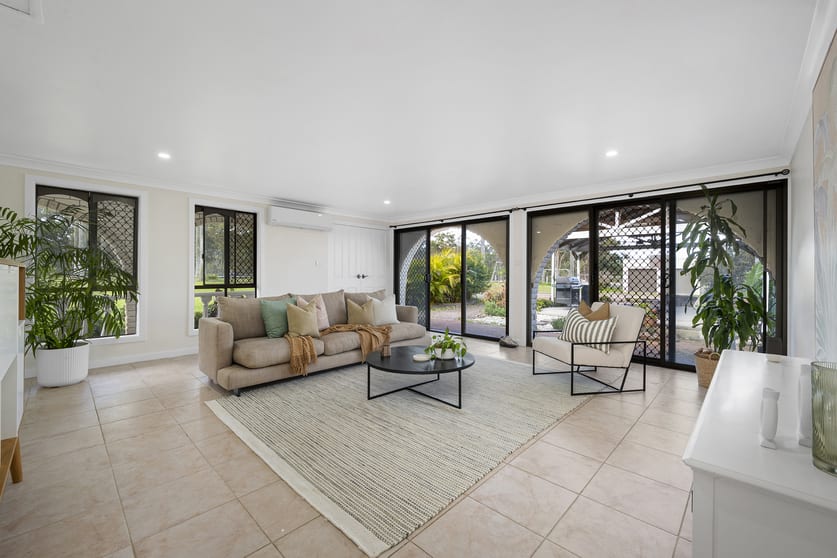 Click to view all images 122 Valley Crest Road Cooranbong NSW 2265 - Image 3