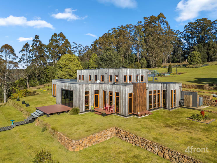 Click to view all images 675 Cradle Mountain Road Erriba TAS 7310 - Image 1