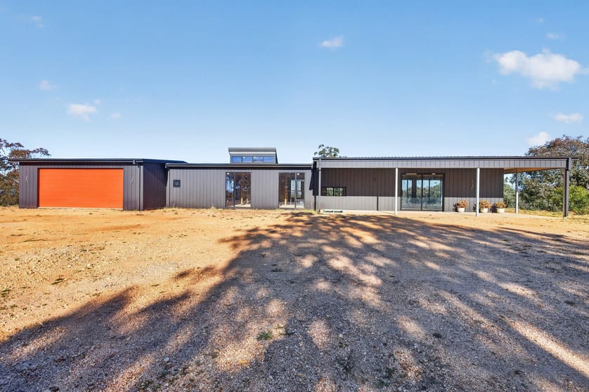 Click to view all images 445 Commonyard Road Newry VIC 3859 - Image 3