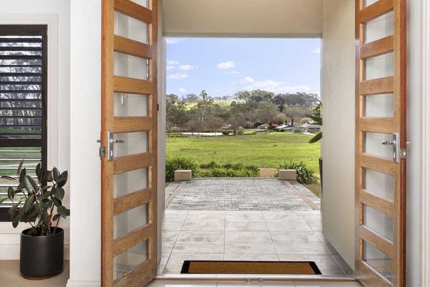 Click to view all images 34 Felix Street Woodside SA 5244 - Image 2