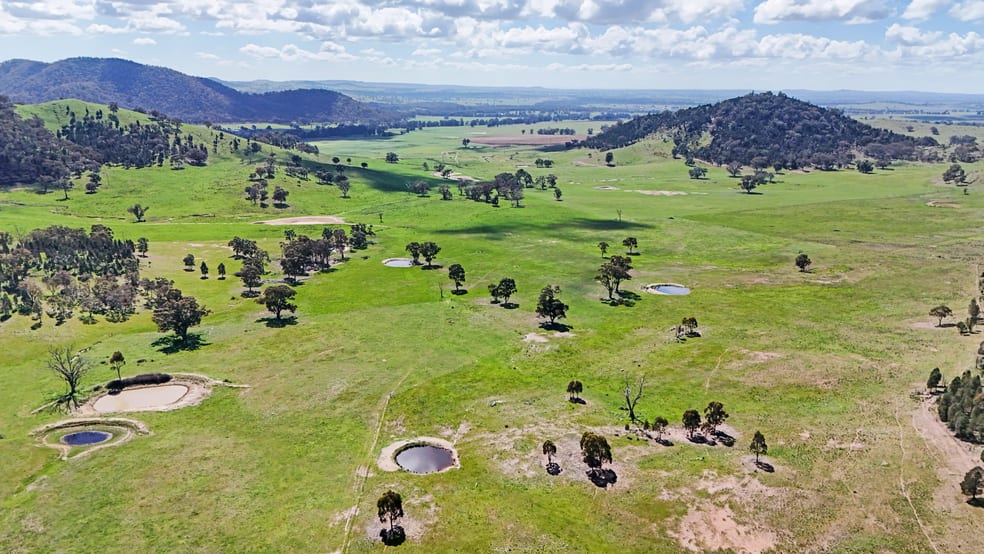 Click to view all images Gulgong NSW 2852 - Image 1