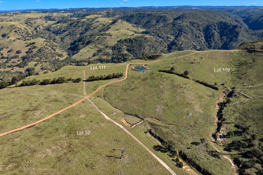 Click to view all images 989 Hanworth Road Bannaby NSW 2580 - Image 1