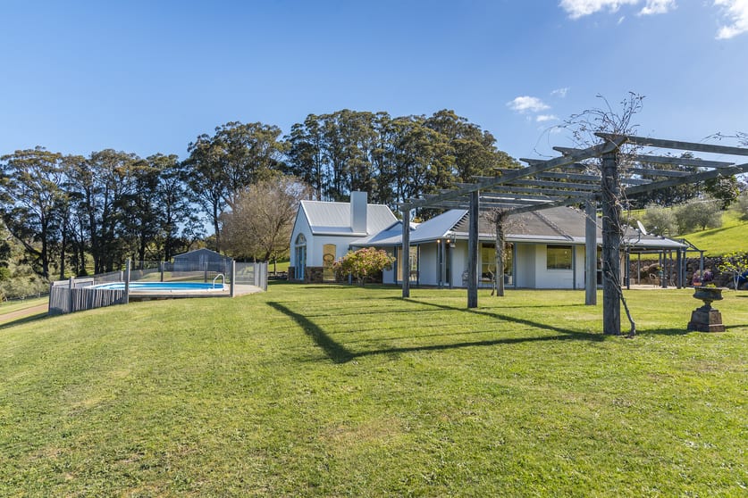 Click to view all images 112 Eatons Road Kerrie VIC 3434 - Image 2
