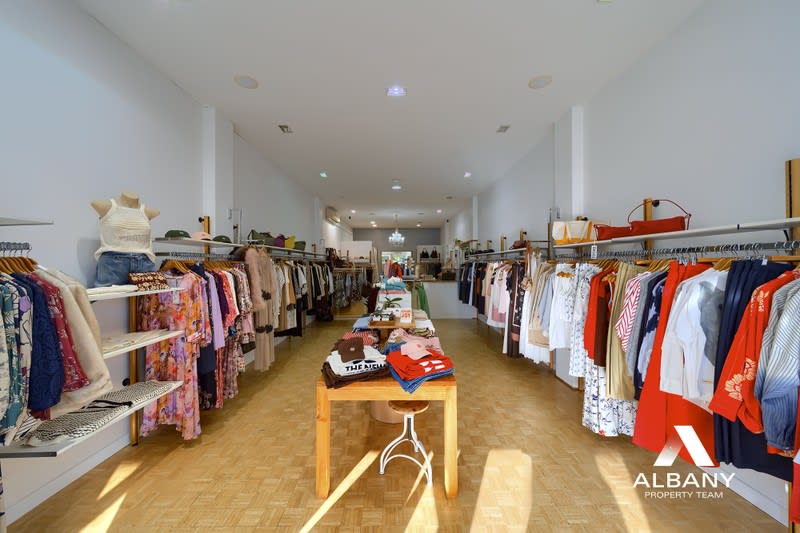 Clothing & Accessories  business for sale in Albany - Image 2