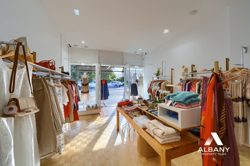 Clothing & Accessories  business for sale in Albany - Image 3