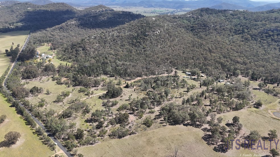 Click to view all images 1390 Yarrawa Road Denman NSW 2328 - Image 2