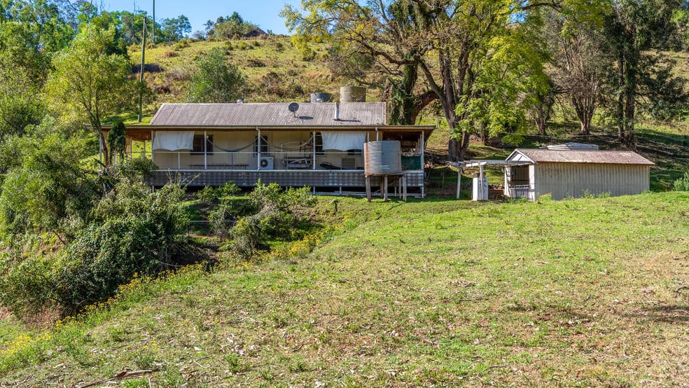 Click to view all images 3460 Nowendoc Road Caffreys Flat NSW 2424 - Image 2