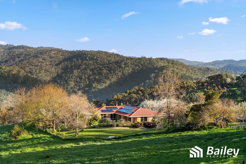 Click to view all images 70 Hurst Road Paracombe SA 5132 - Image 1