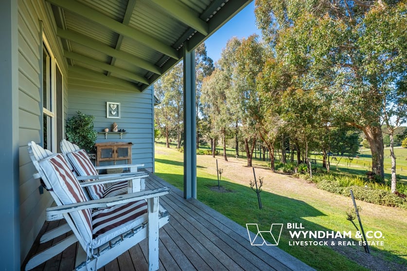 Click to view all images 380 Hodges Estate Road Ellaswood VIC 3875 - Image 3