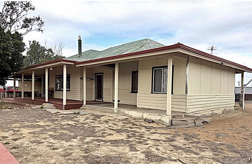 Click to view all images 2706 Brookton-Kwede Road Brookton WA 6306 - Image 2
