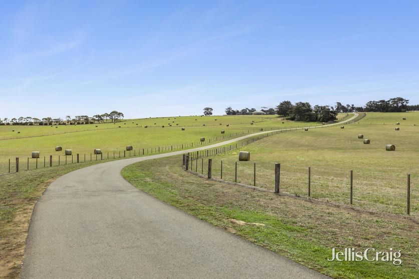 80 Devon Road Barrabool VIC 3221 - Image 3