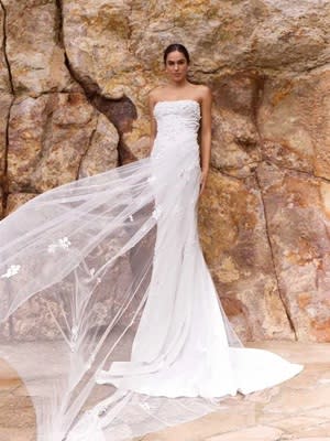 Click to view all images Clothing & Accessories business for sale in Double Bay - Image 3