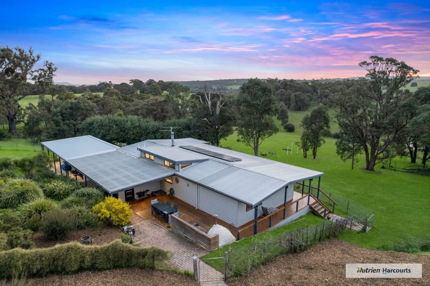 Click to view all images 80 Quillinan Road Heathcote Junction VIC 3758 - Image 2