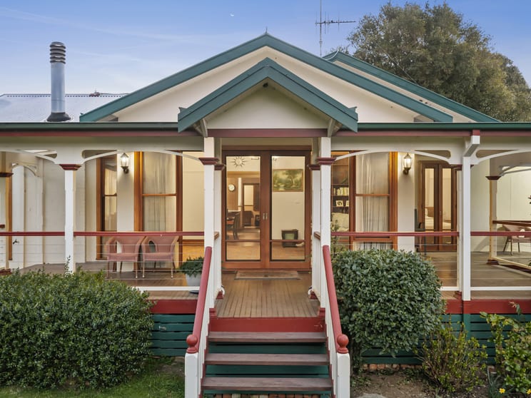 34 Kelvin View School Road Kelvin View VIC 3666 - Image 3