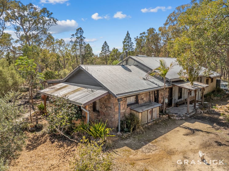 Click to view all images 163 Sonego Lane Greenlands QLD 4380 - Image 3