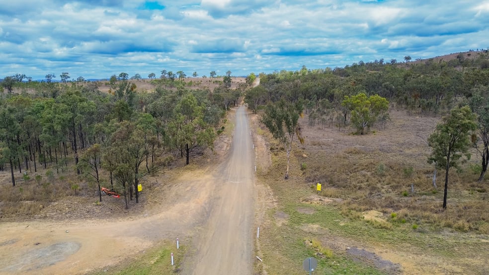 Click to view all images 1 Glendon Road Thane QLD 4370 - Image 2