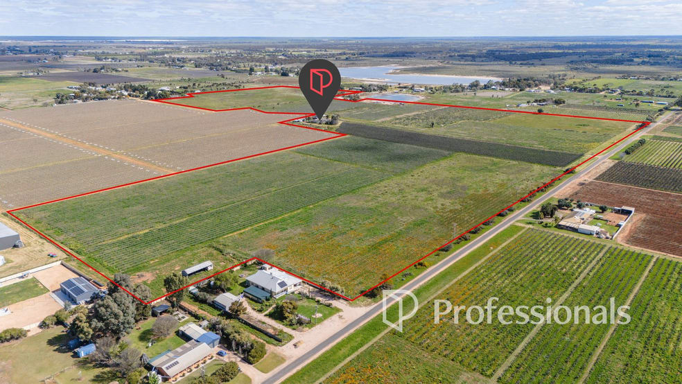 Click to view all images 57 First Street & Myall Lane Merbein VIC 3505 - Image 2