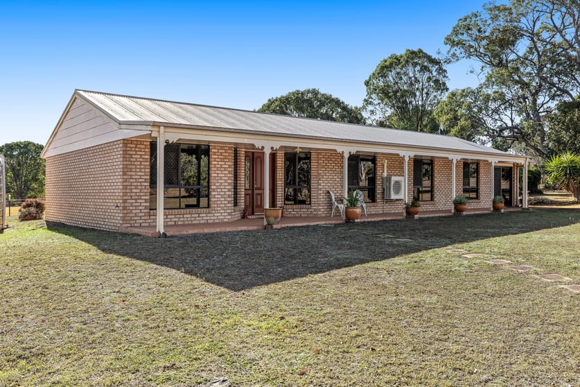 Click to view all images 17 Bournes Road Yangan QLD 4371 - Image 2
