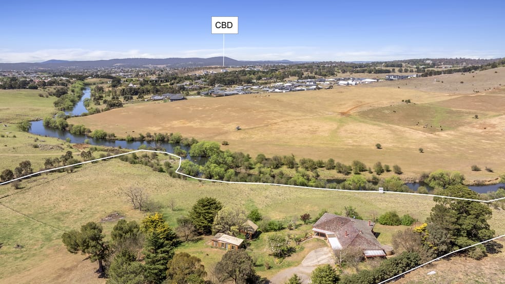 Click to view all images 147 Chinamans Lane Goulburn NSW 2580 - Image 2