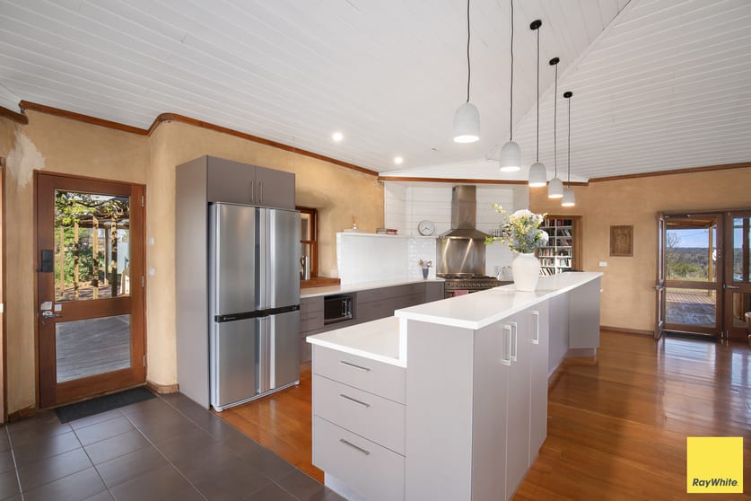 27 Stringybark Ridge Road Armidale NSW 2350 - Image 2