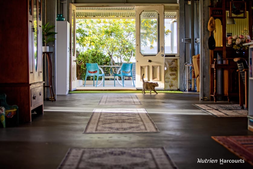 Click to view all images 17995 South Coast Highway Ravensthorpe WA 6346 - Image 2