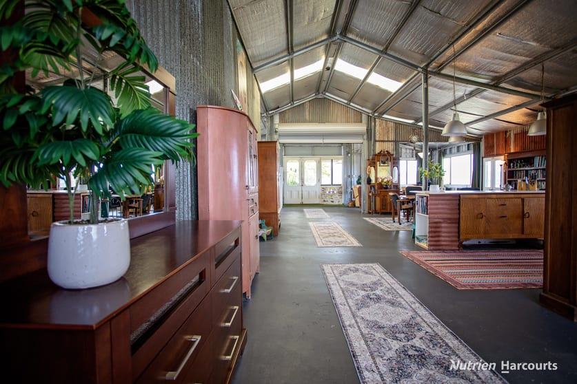 Click to view all images 17995 South Coast Highway Ravensthorpe WA 6346 - Image 3