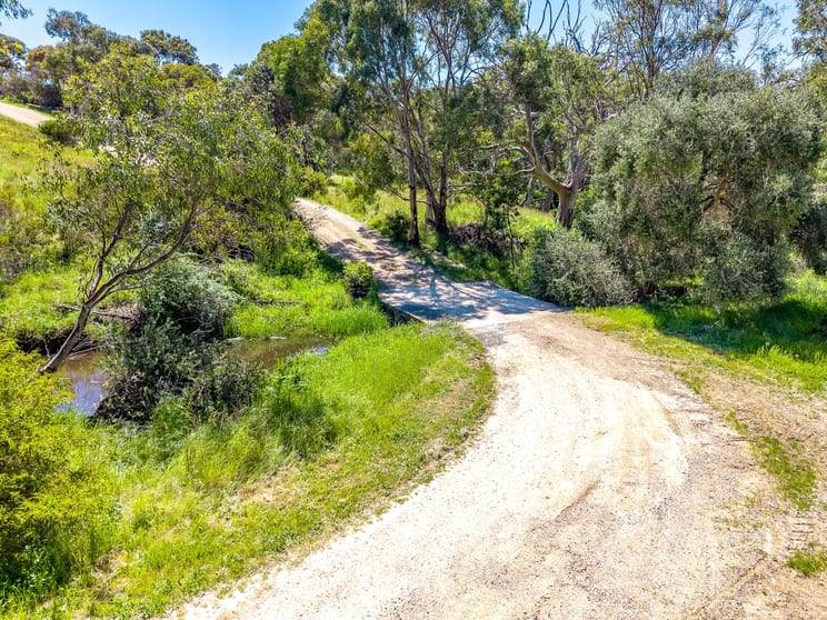 37 Peel Road Currency Creek SA 5214 - Image 2