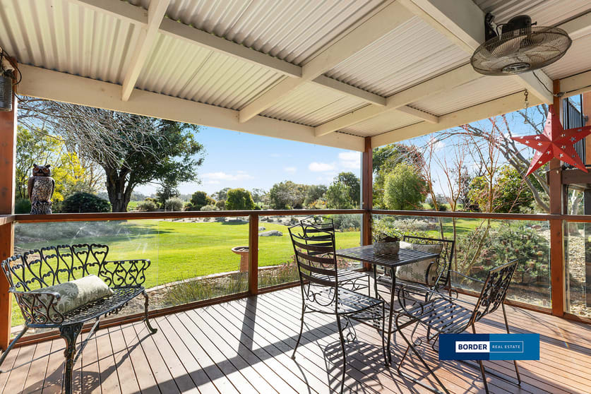 Click to view all images 214 Old Deniliquin Road Moama NSW 2731 - Image 2