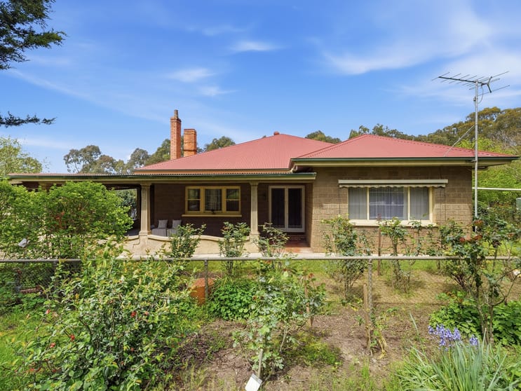 Click to view all images 763 Edi-cheshunt Road Edi Upper VIC 3678 - Image 2