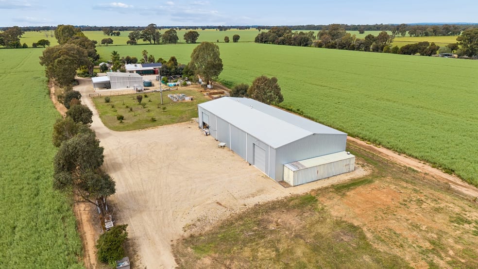 Click to view all images 362 Old Wilby Road Yarrawonga VIC 3730 - Image 2