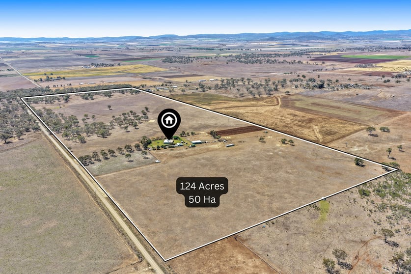Click to view all images 320 Warfields Road Allora QLD 4362 - Image 2