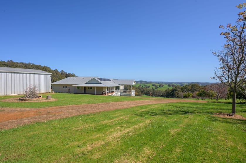 Click to view all images 1016 Charley Creek Road (Thomson Brook) Donnybrook WA 6239 - Image 2