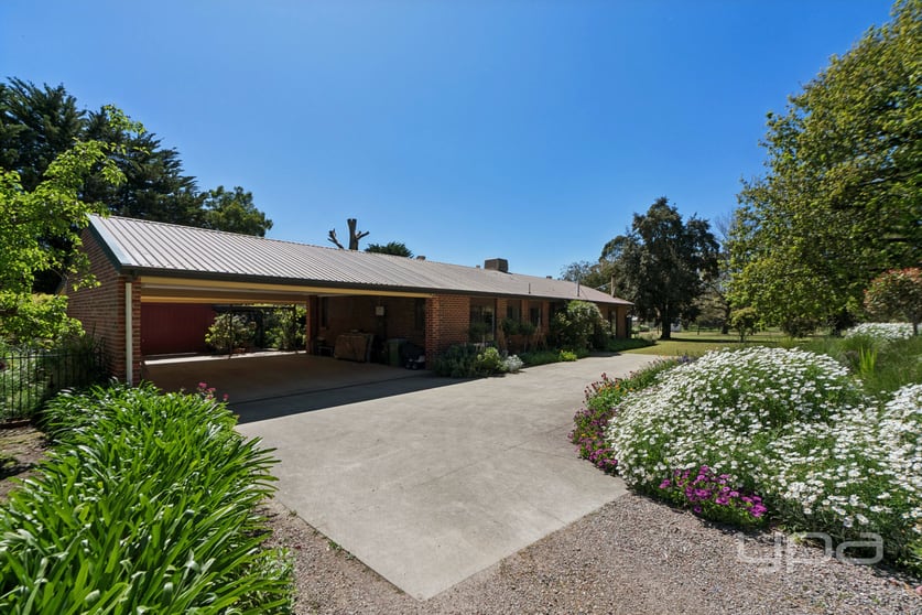 Click to view all images 60 Hunts Road Tuerong VIC 3915 - Image 2